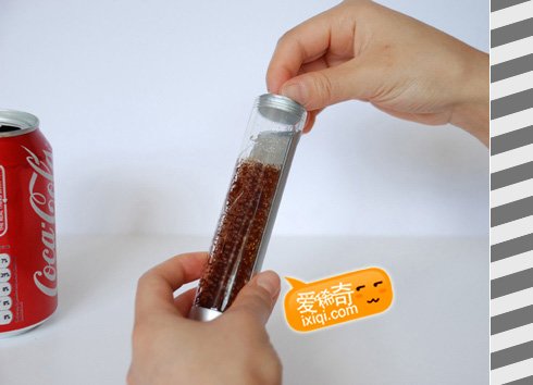 超酷诺基亚“可乐”手机：喝可乐就能发电