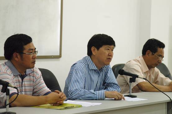说明: E:\新闻更新\工会表彰大会 (5).JPG